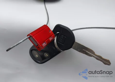 2000 Honda Civic Value Package z USA, uszkodzony, nr VIN 2HGEJ6617YH564856